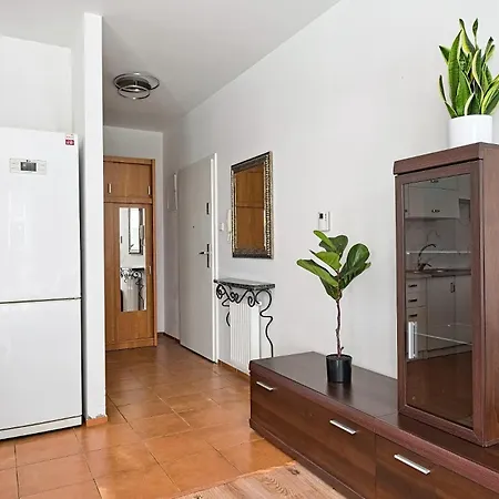 Urbannest I Lakowa60a شقة غدانسك
